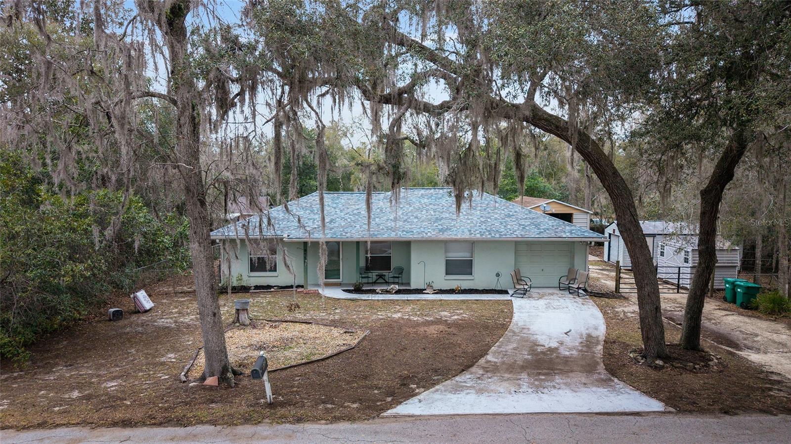 HICKORY HILL RETREATS UNIT 05 - Residential