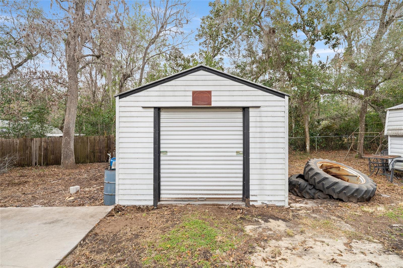 HICKORY HILL RETREATS UNIT 05 - Residential