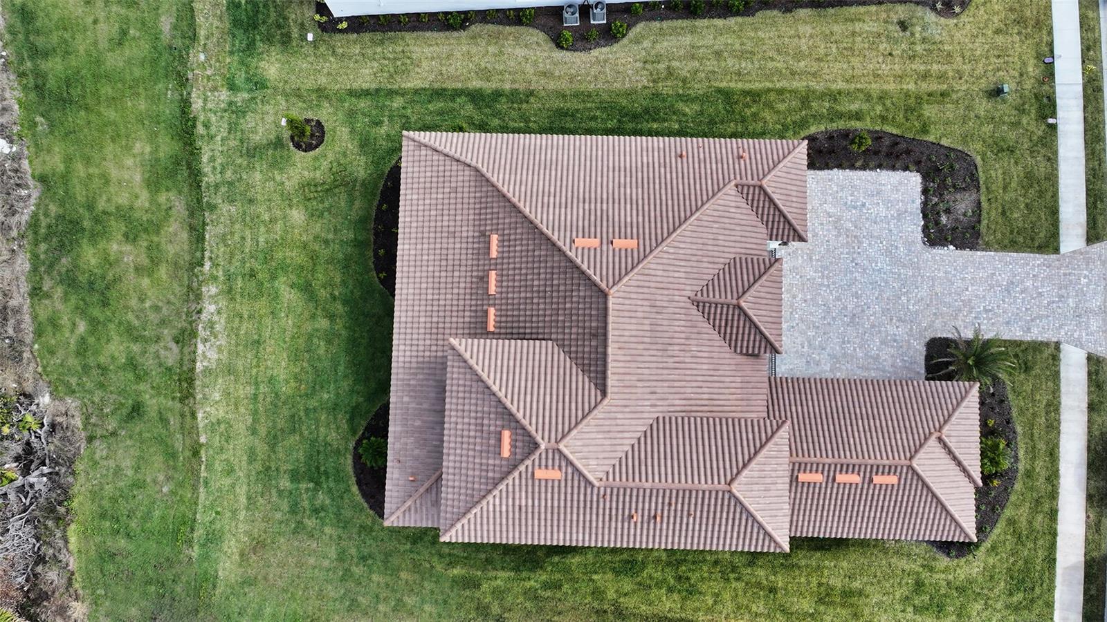 AZARIO ESPLANADE PH II SUBPH C-O - Residential