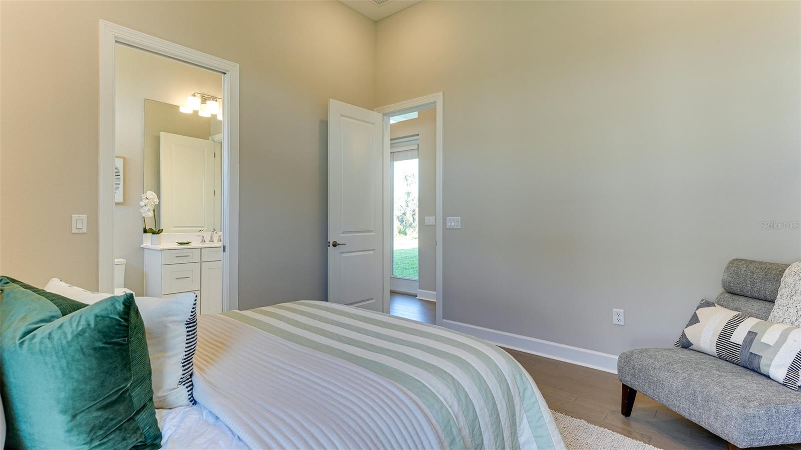 AZARIO ESPLANADE PH II SUBPH C-O - Residential