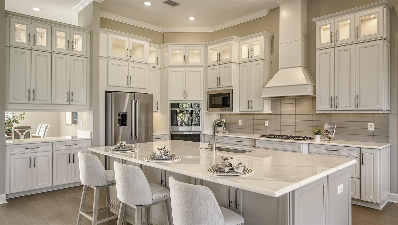 AZARIO ESPLANADE PH II SUBPH C-O - Residential