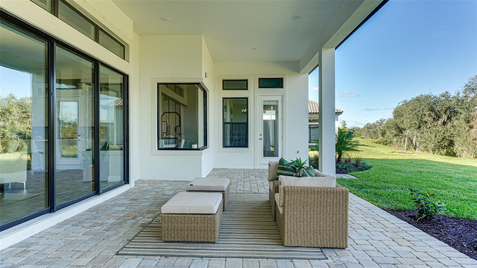 AZARIO ESPLANADE PH II SUBPH C-O - Residential