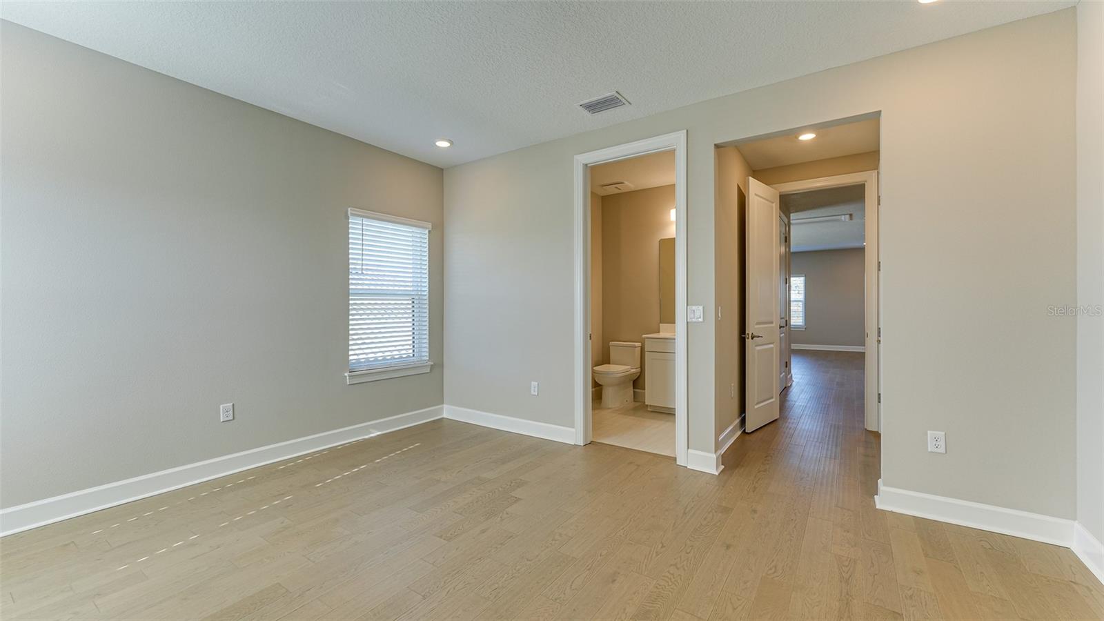 AZARIO ESPLANADE PH II SUBPH C-O - Residential