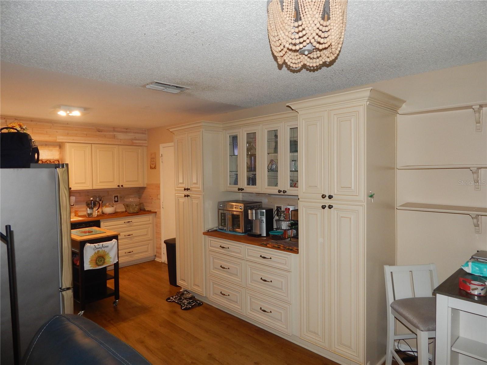 5517 WESTBROOK DRIVE