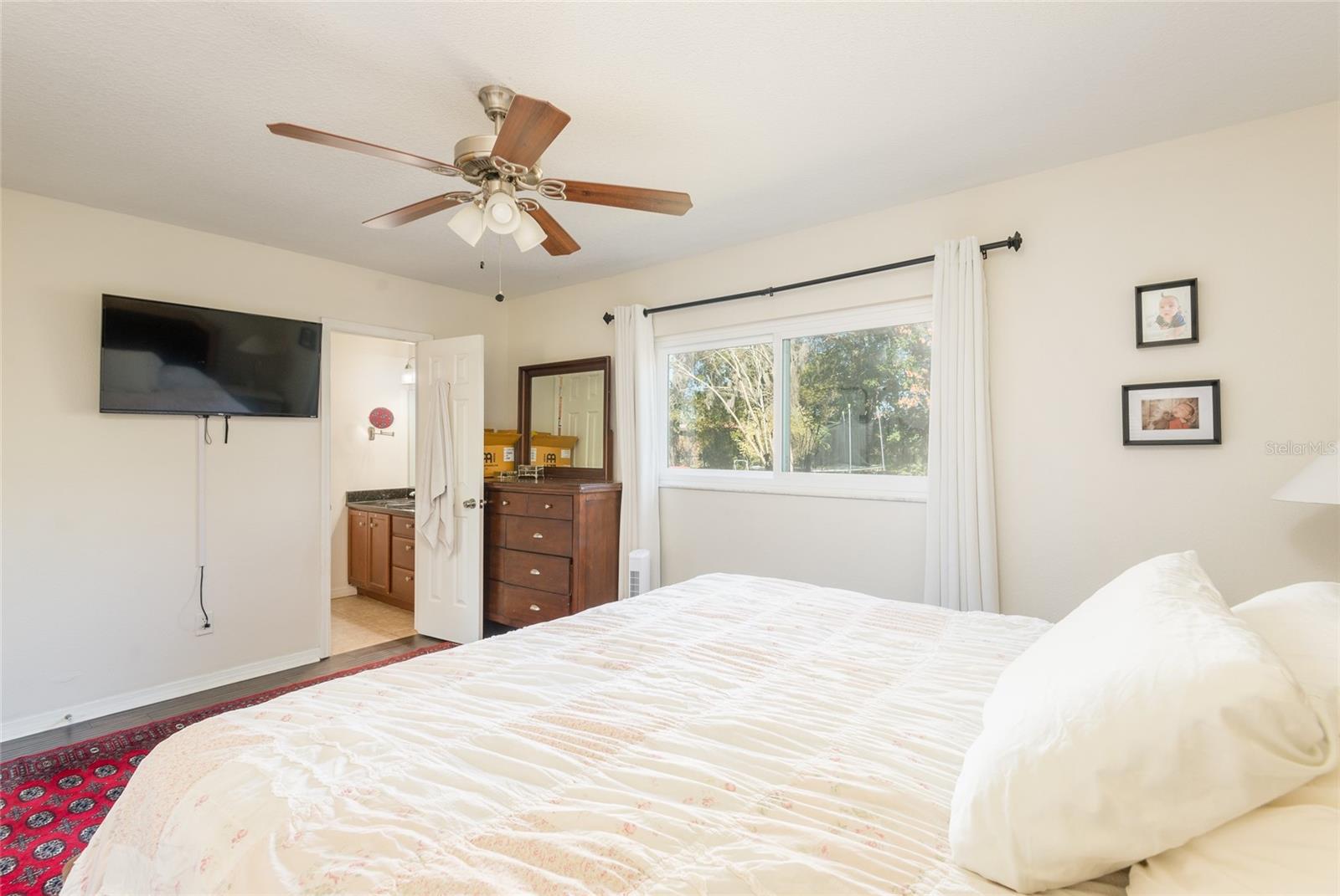 VAN SANT SUB - Residential