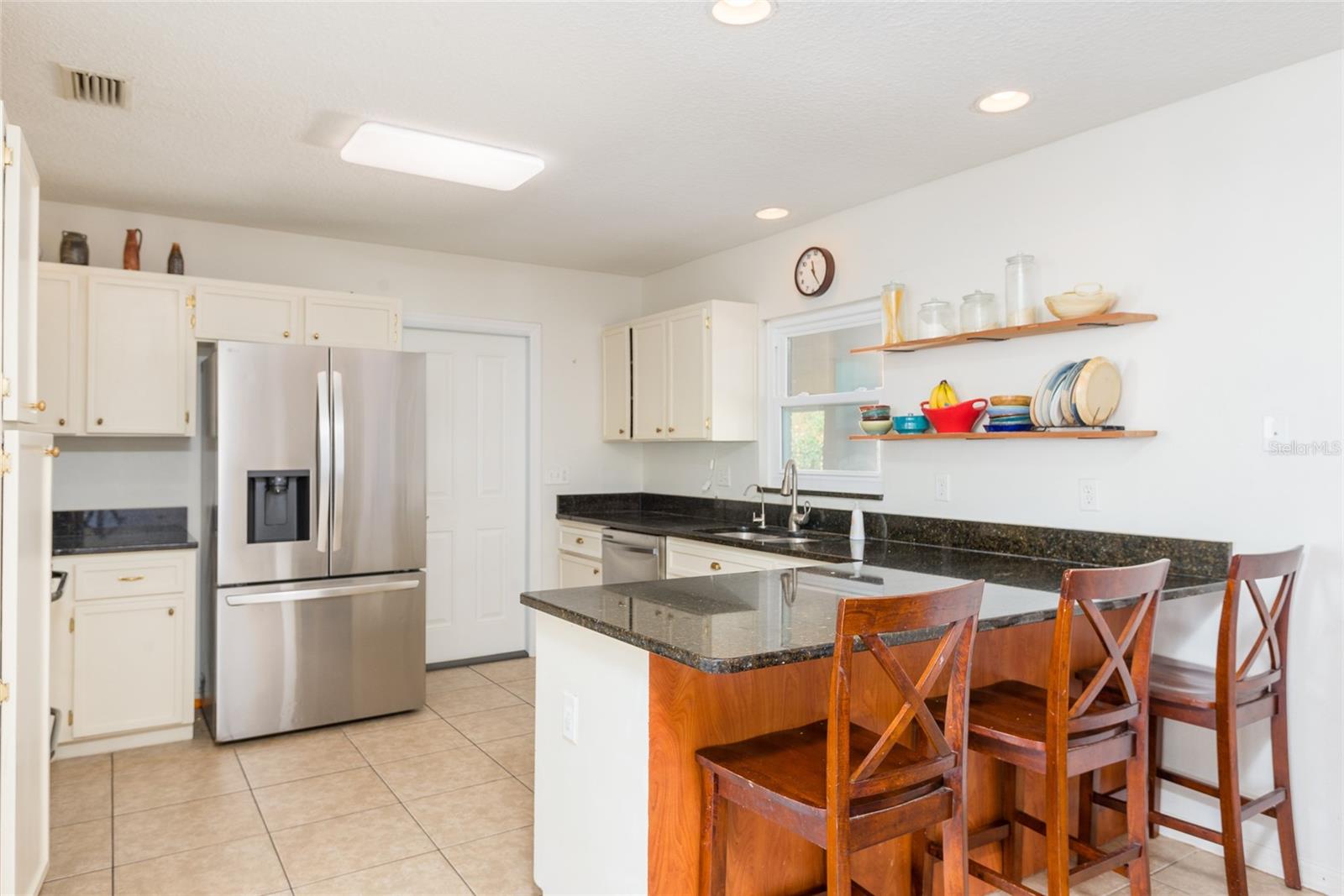 VAN SANT SUB - Residential