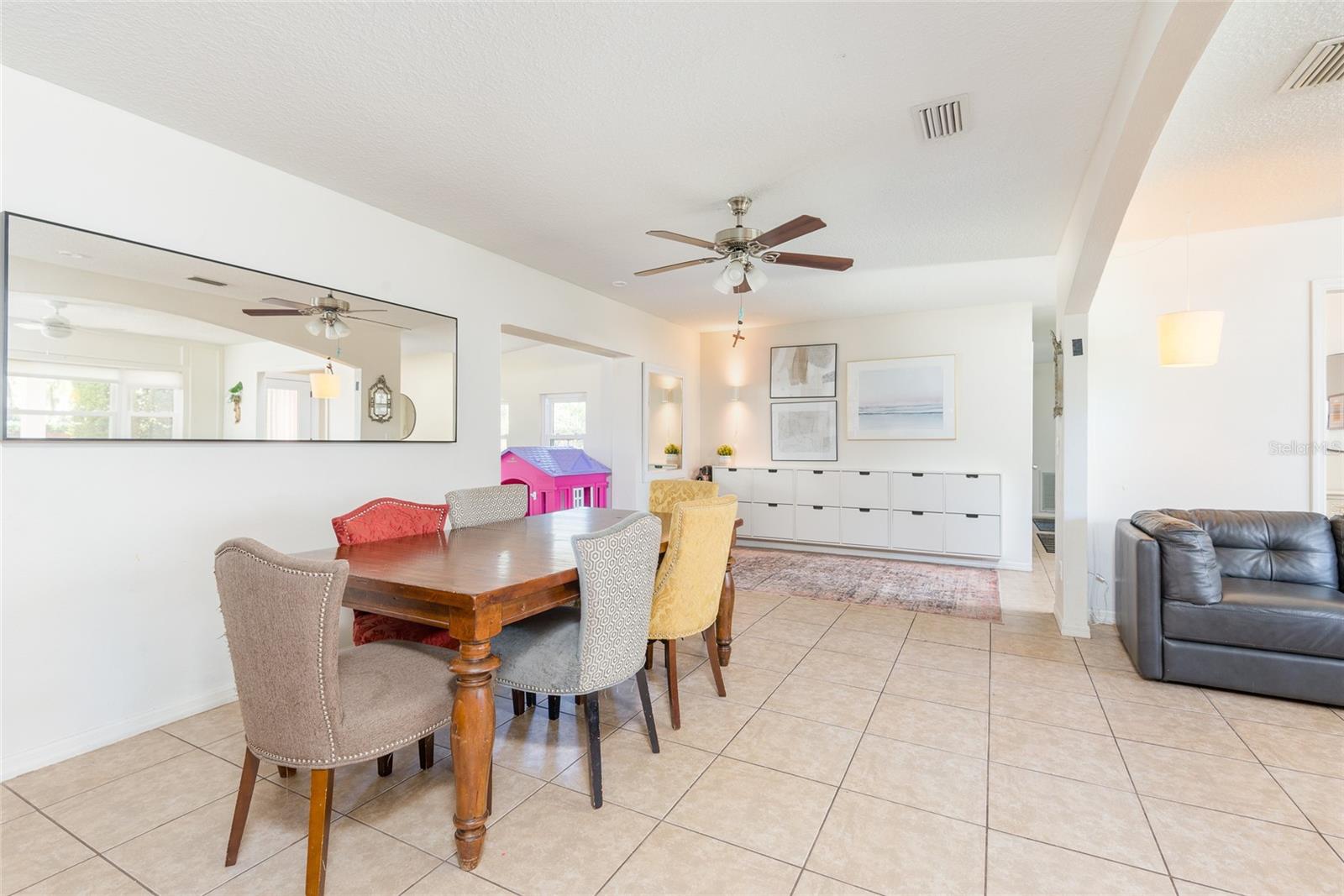 VAN SANT SUB - Residential