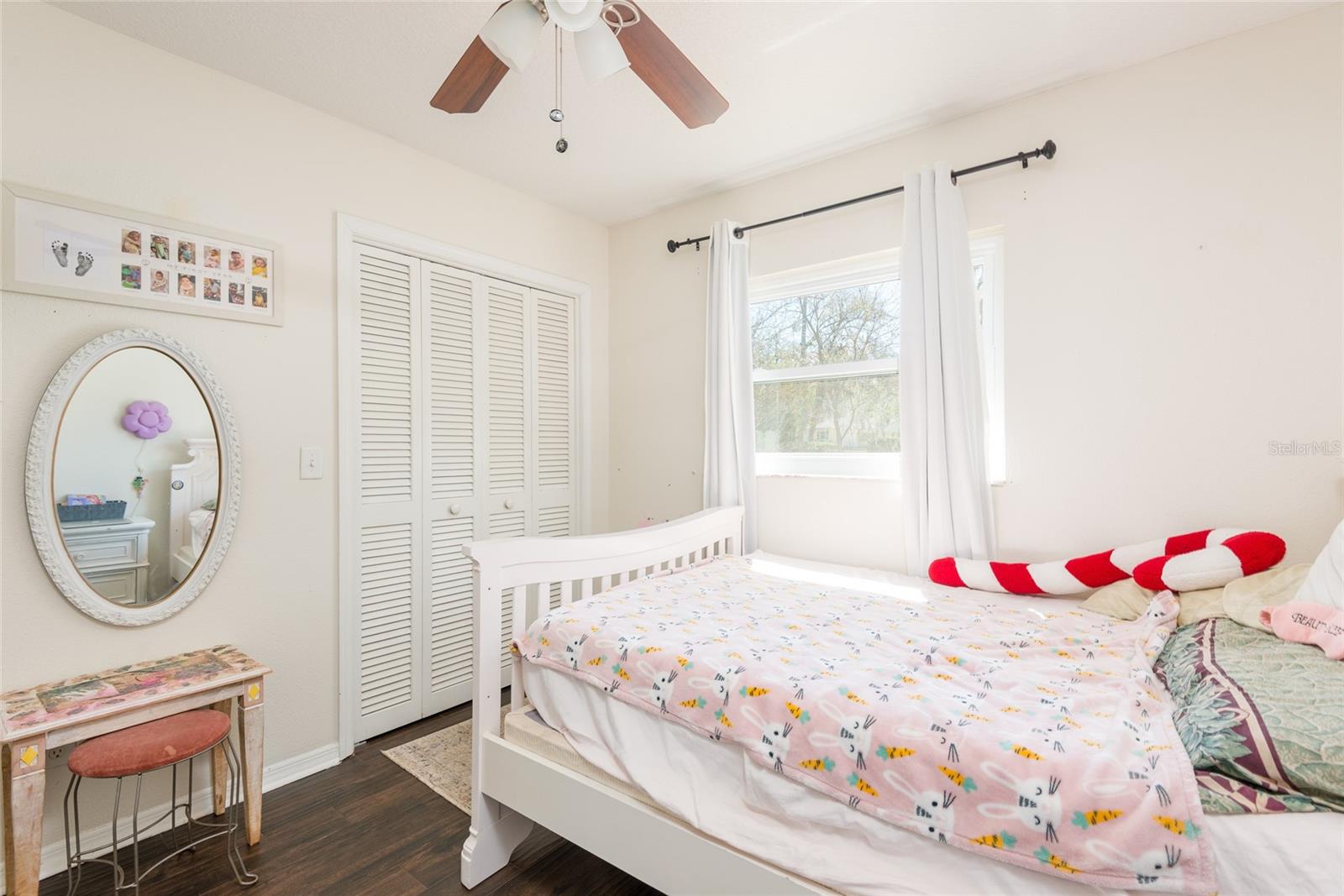 VAN SANT SUB - Residential