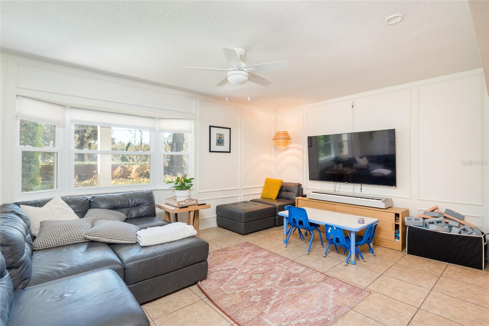 VAN SANT SUB - Residential