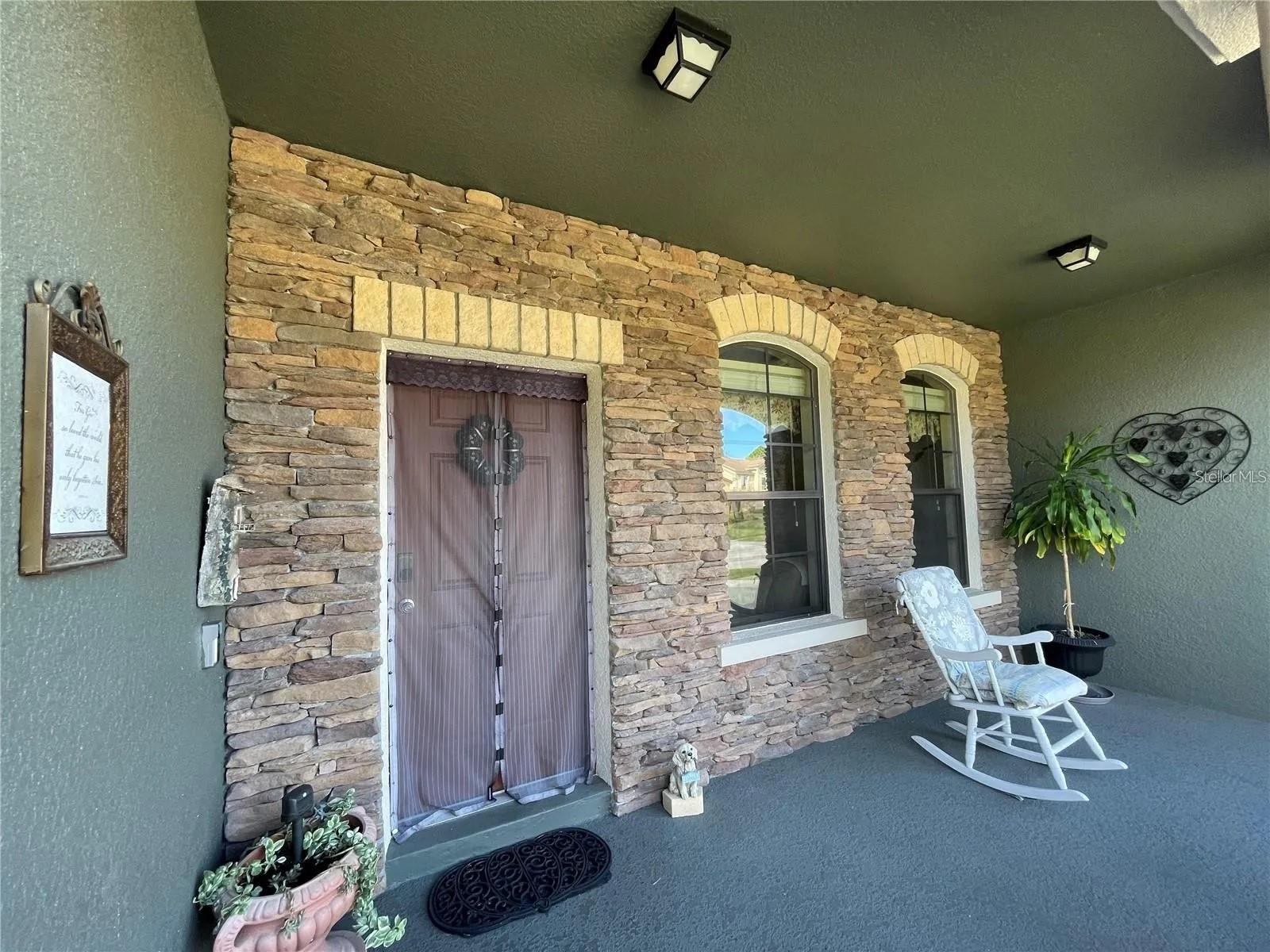 SHINGLE CREEK RESERVE AT THE OAKS PH 6 - Residential