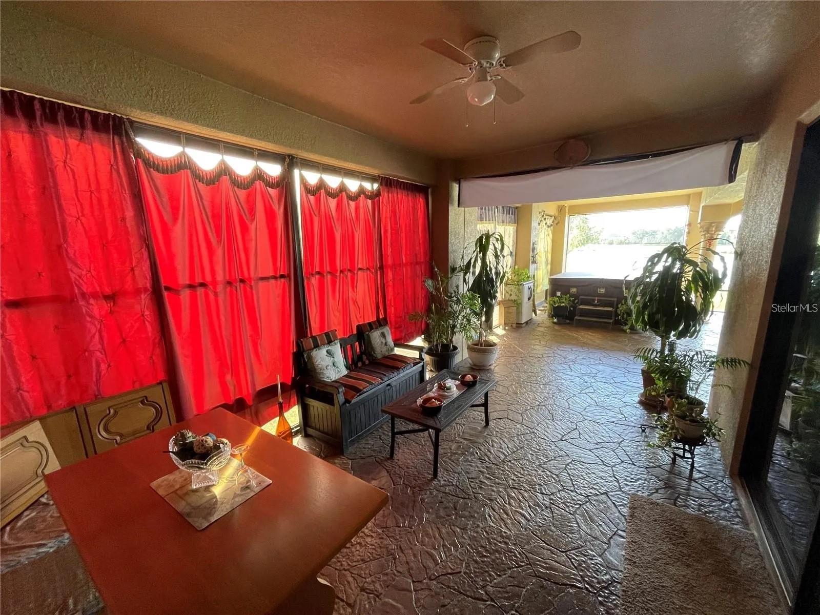 SHINGLE CREEK RESERVE AT THE OAKS PH 6 - Residential