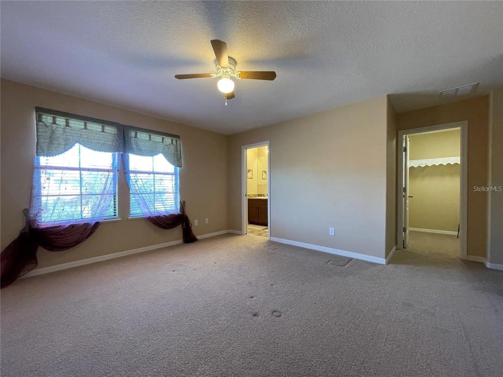 SHINGLE CREEK RESERVE AT THE OAKS PH 6 - Residential