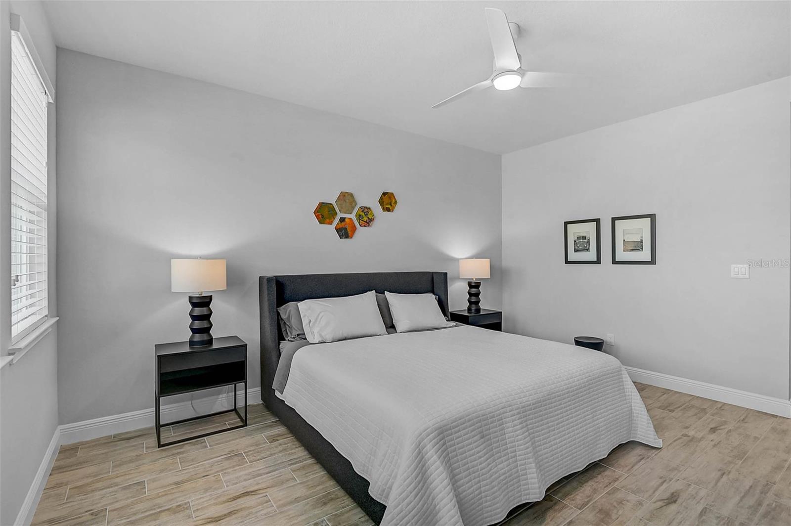 SUNRISE PRESERVE - Residential