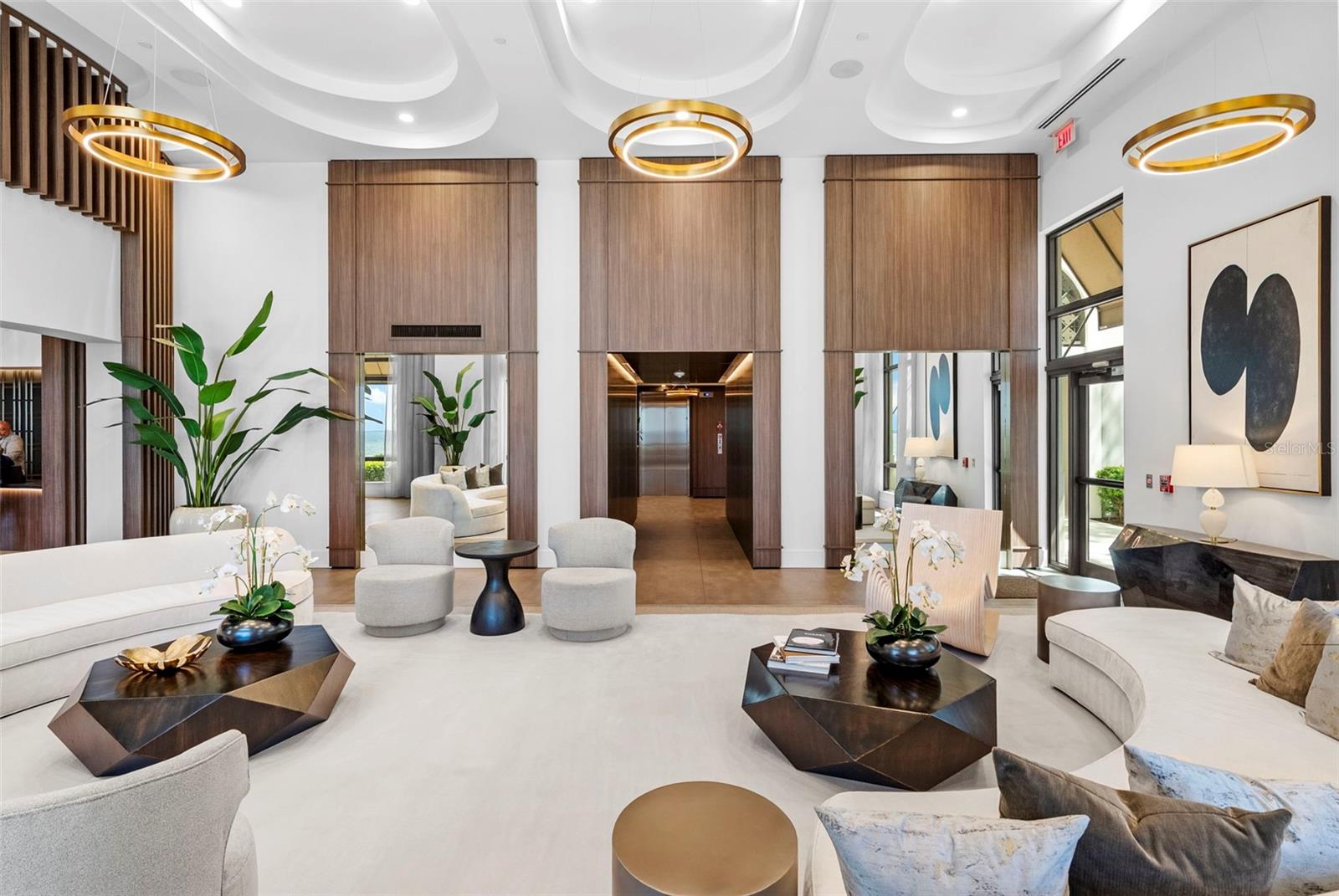 2103 BAYSHORE BOULEVARD 703