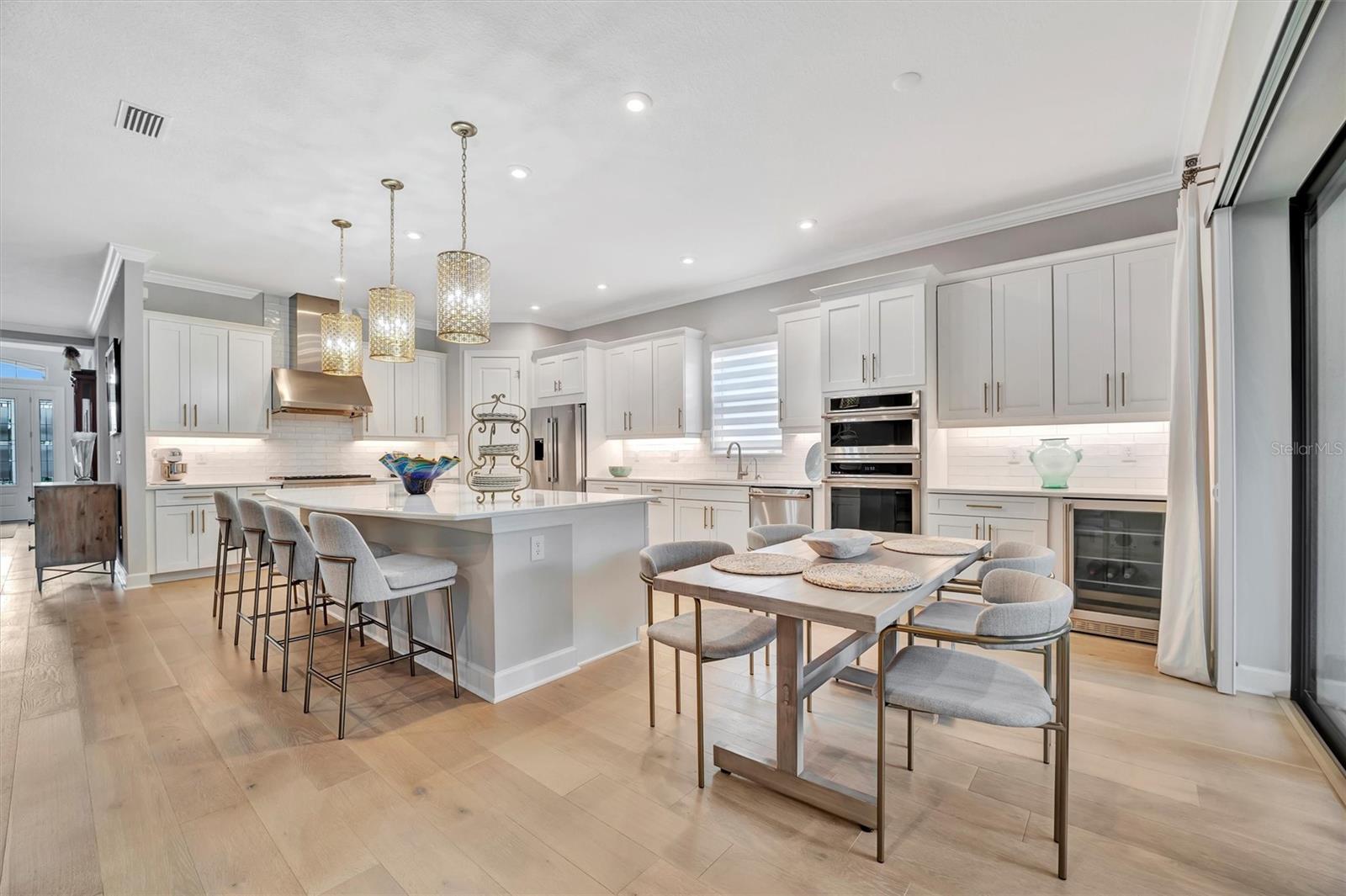 AZARIO ESPLANADE PH II SUBPH A,B & C - Residential