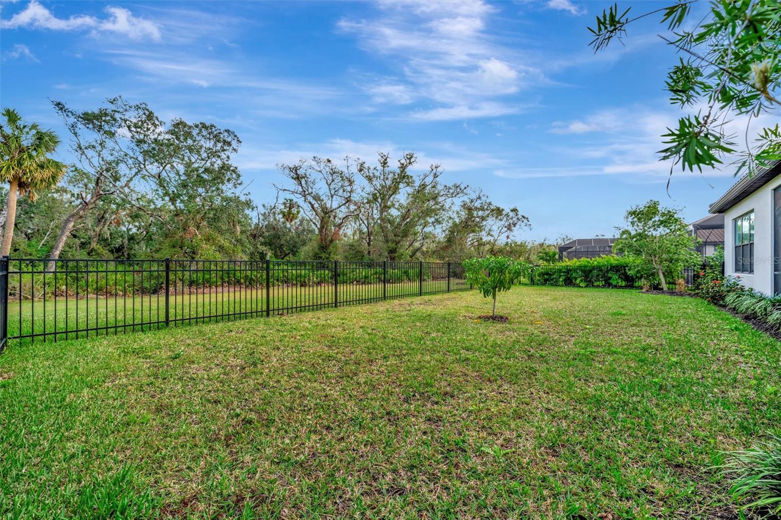 AZARIO ESPLANADE PH II SUBPH A,B & C - Residential