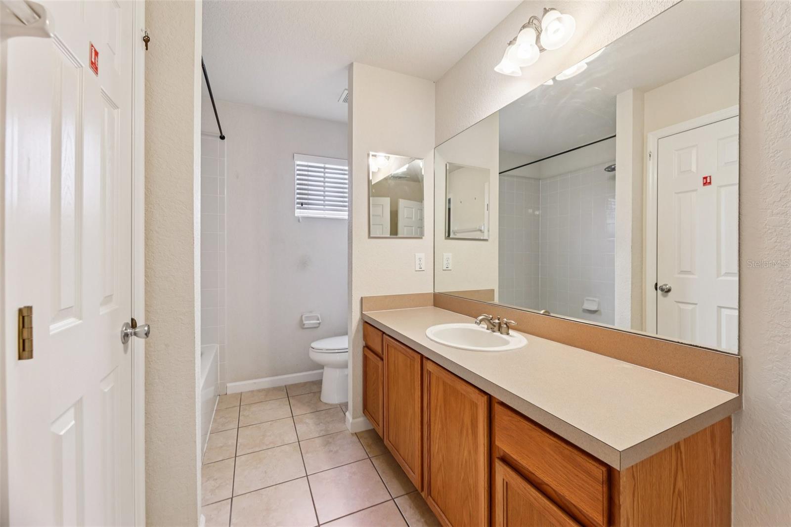 TRAFALGAR VILLAGE PH 3 - Residential