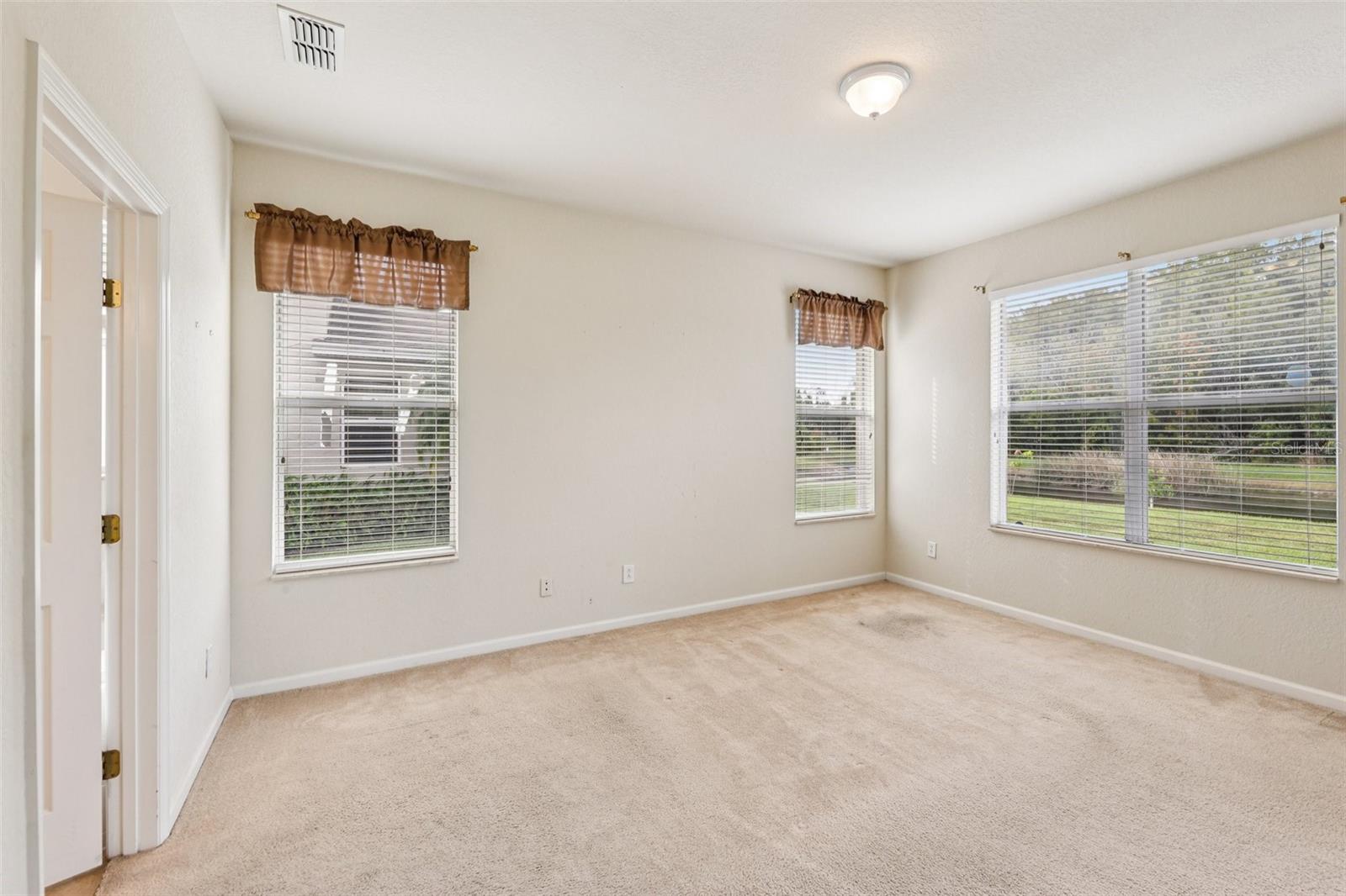 TRAFALGAR VILLAGE PH 3 - Residential