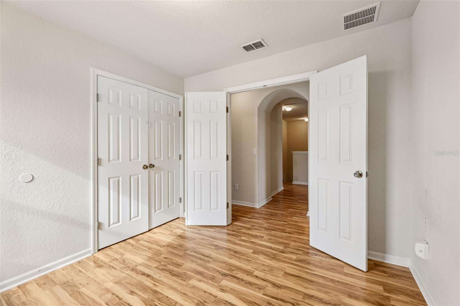 TRAFALGAR VILLAGE PH 3 - Residential