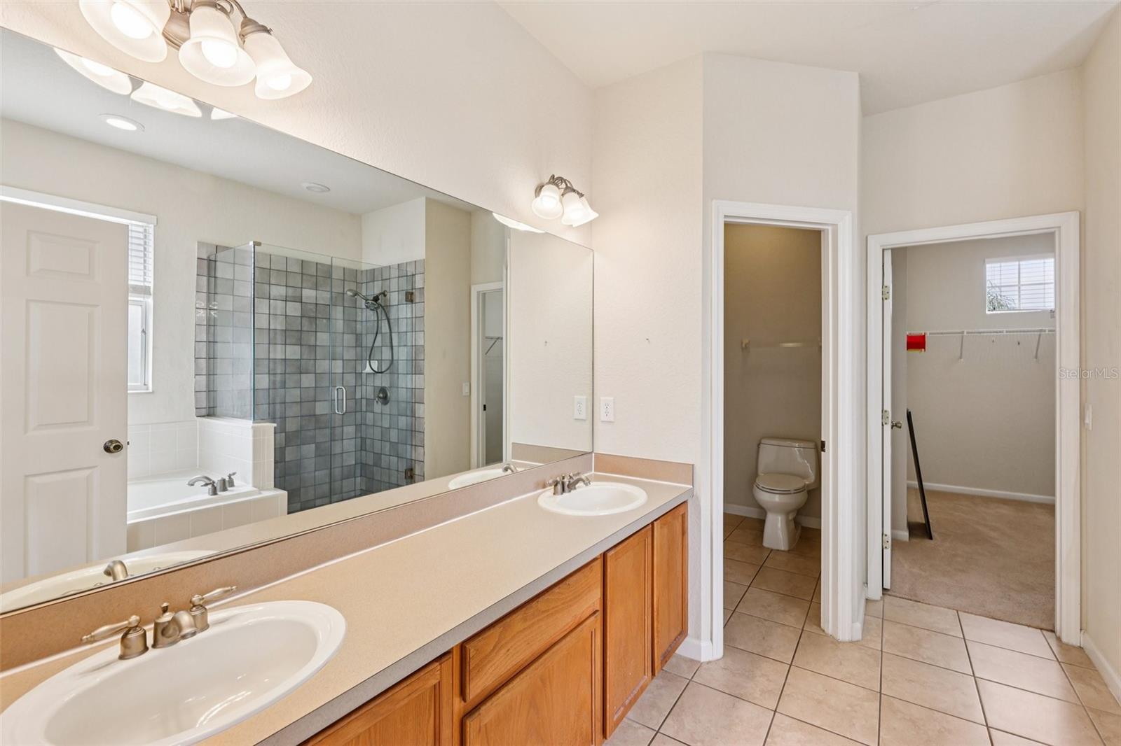 TRAFALGAR VILLAGE PH 3 - Residential