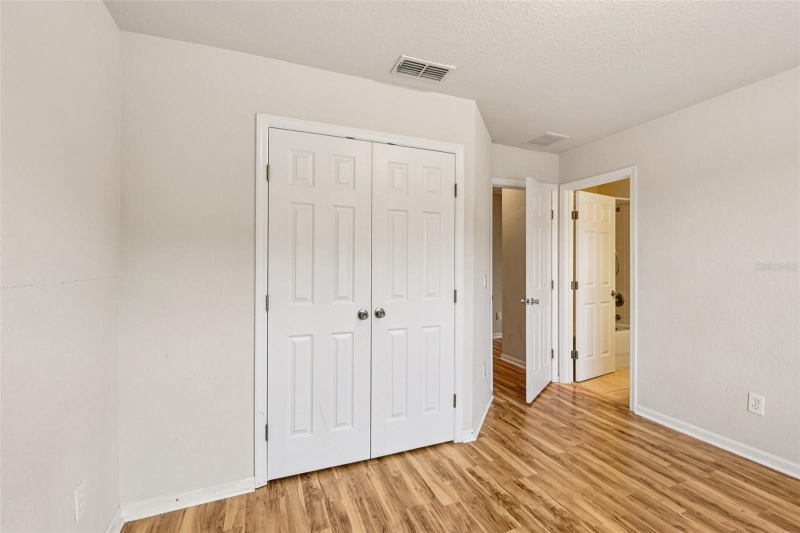 TRAFALGAR VILLAGE PH 3 - Residential