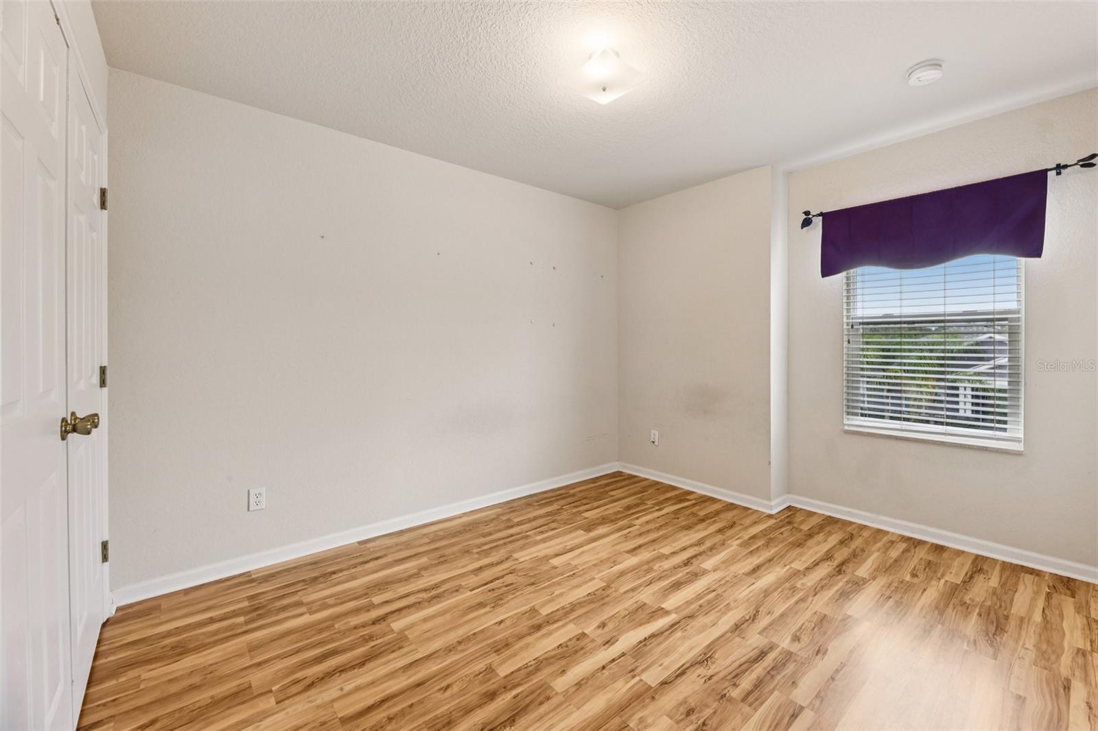 TRAFALGAR VILLAGE PH 3 - Residential