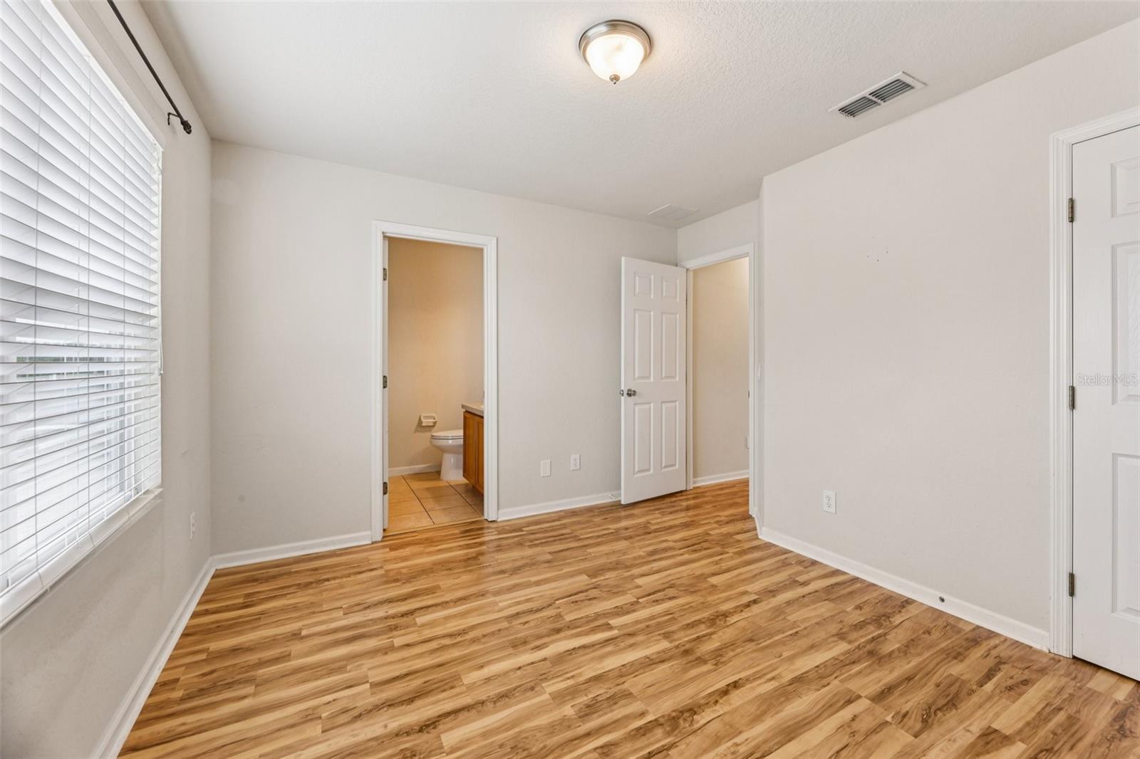 TRAFALGAR VILLAGE PH 3 - Residential