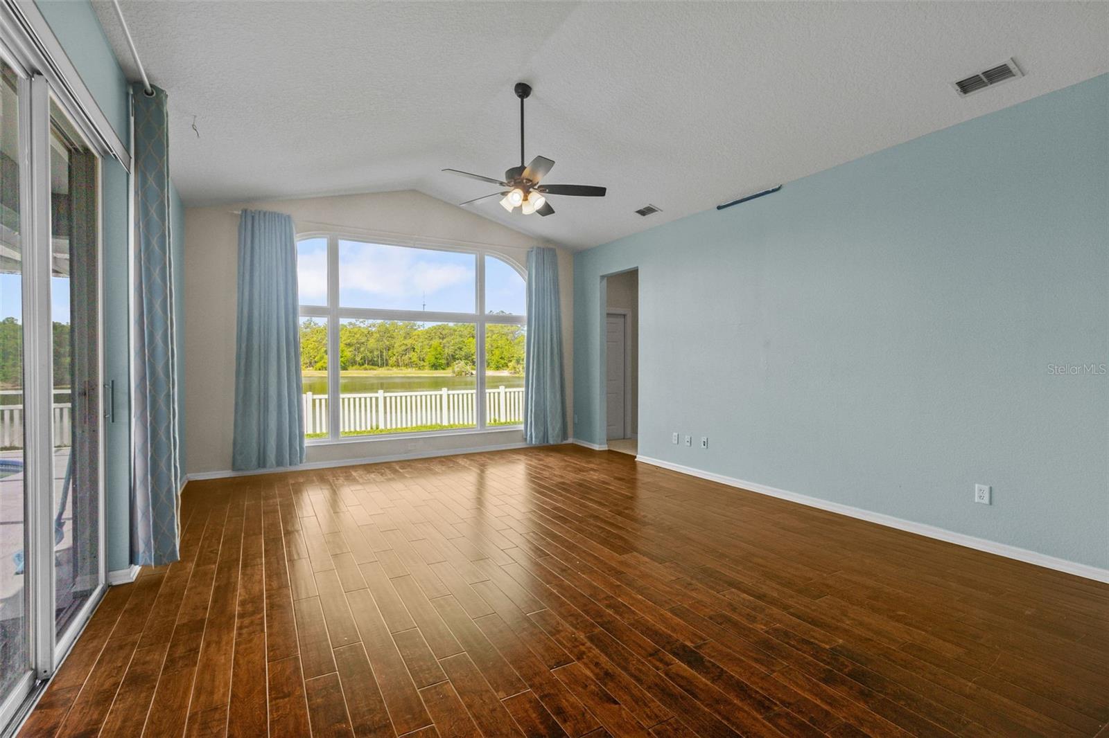 HAMPTON/GREEN PH 2 - Residential