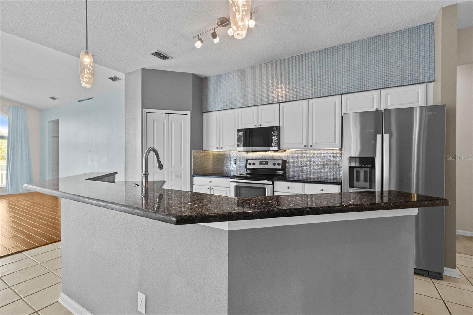 HAMPTON/GREEN PH 2 - Residential