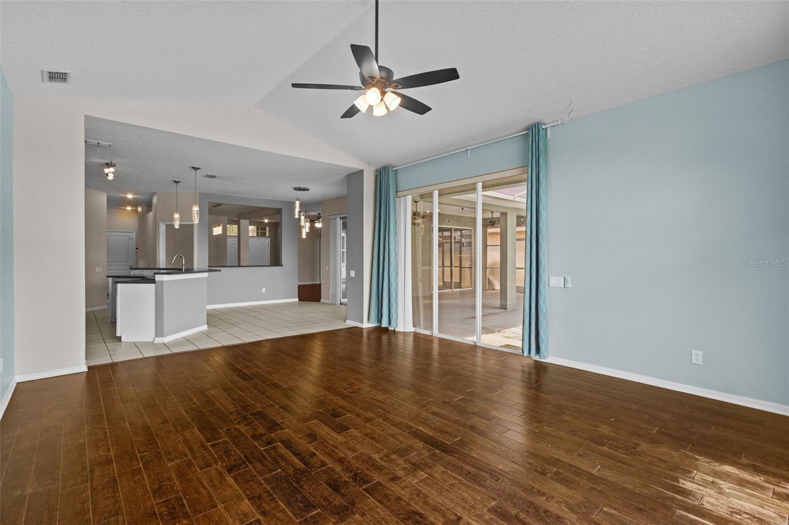 HAMPTON/GREEN PH 2 - Residential