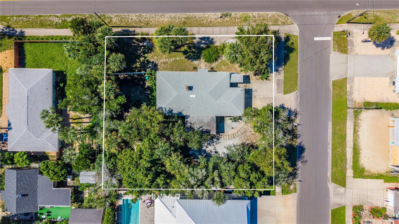 705 N PENINSULA AVENUE