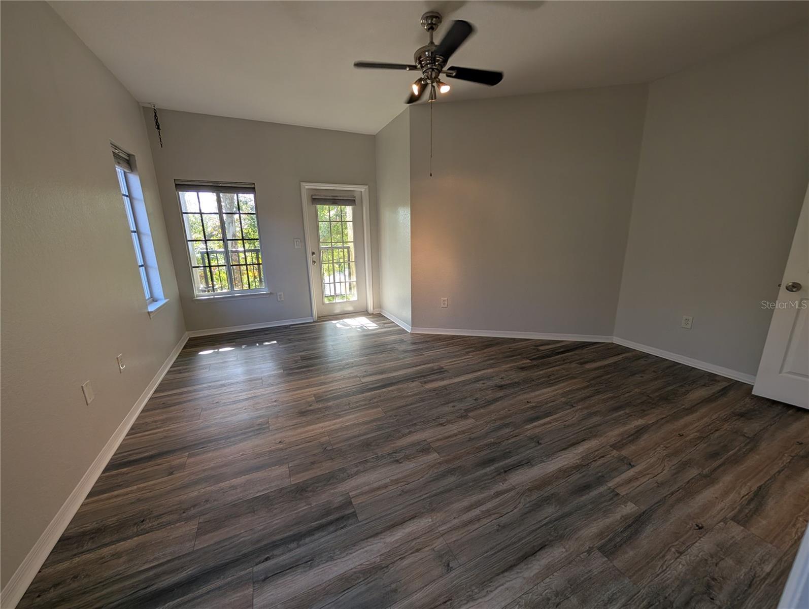 CORDOBA AT BEACH PARK A CONDOM - Residential Lease