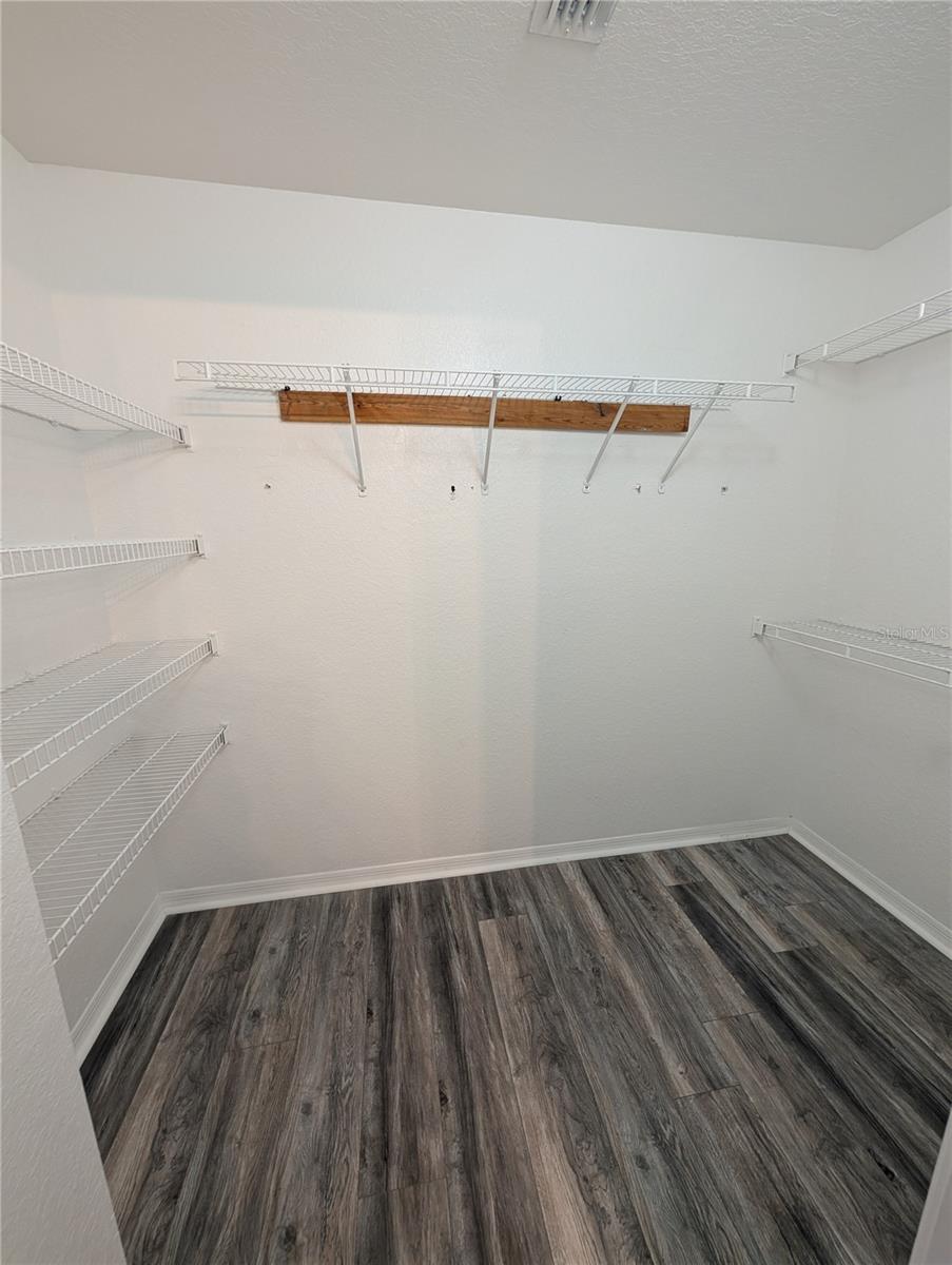 CORDOBA AT BEACH PARK A CONDOM - Residential Lease