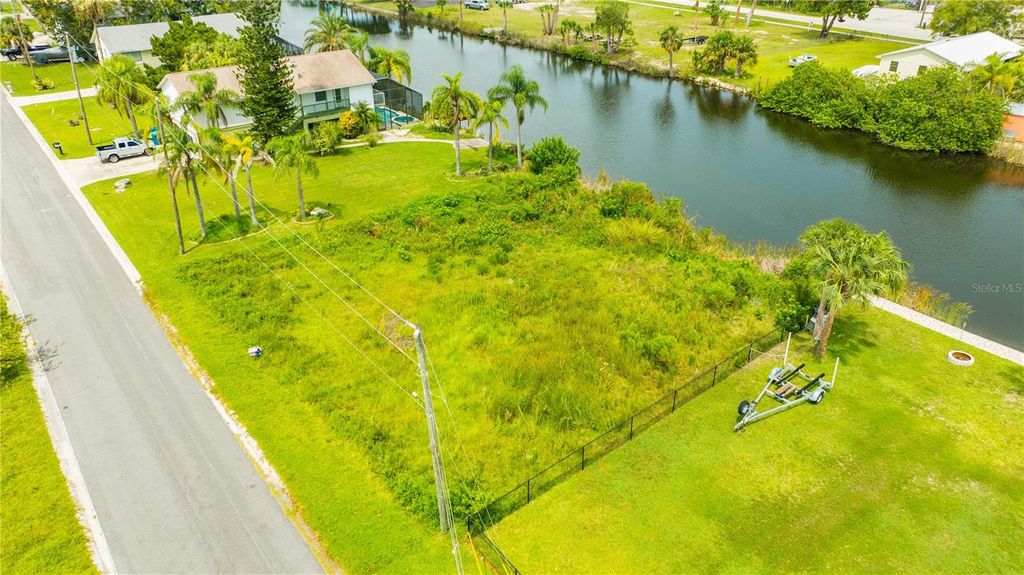 Photo of 3326 Fernleaf Drive, Hernando Beach, FL 34607 (MLS # U8252943)