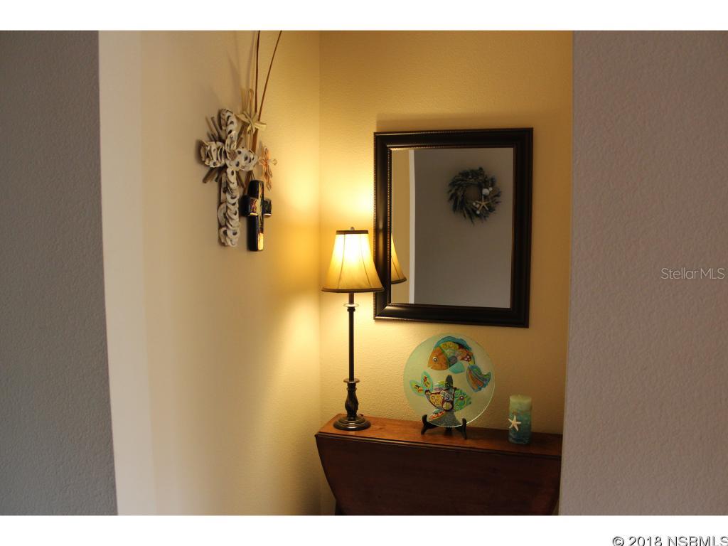 22 Venetian Bay Un 02 - Residential