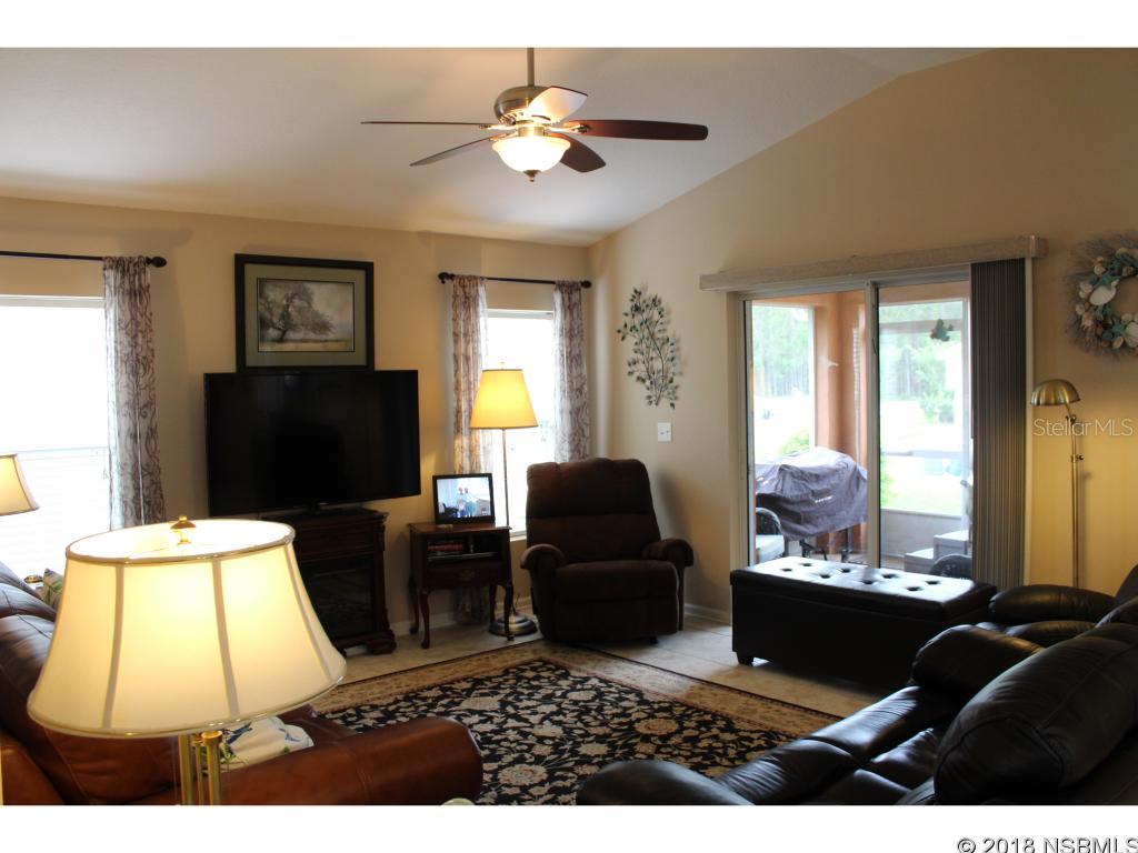 22 Venetian Bay Un 02 - Residential