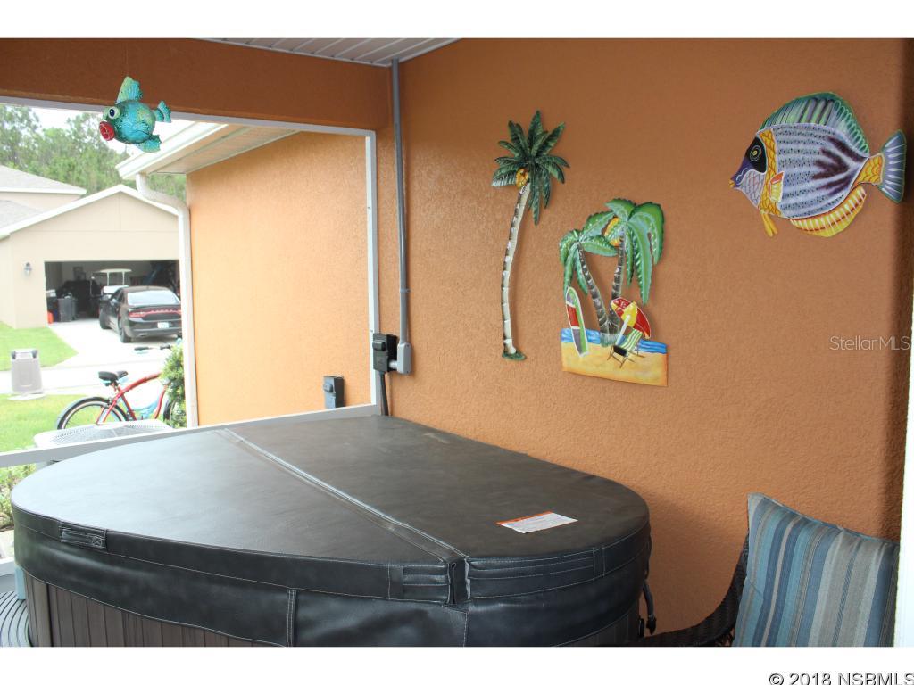 22 Venetian Bay Un 02 - Residential