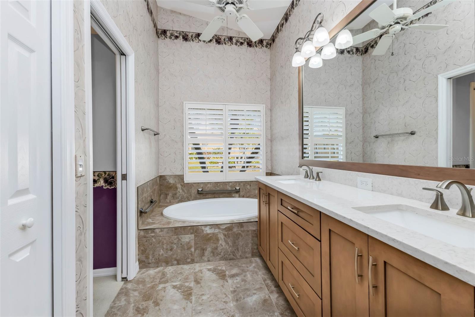 KINGS GATE - Residential