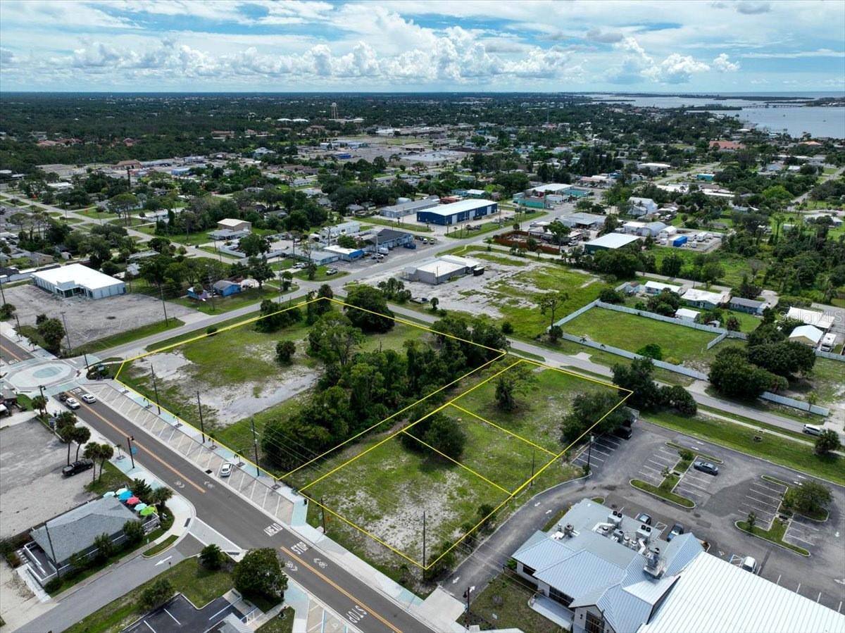 201 W DEARBORN STREET, ENGLEWOOD, FL, 34223 2 201 W DEARBORN STREET