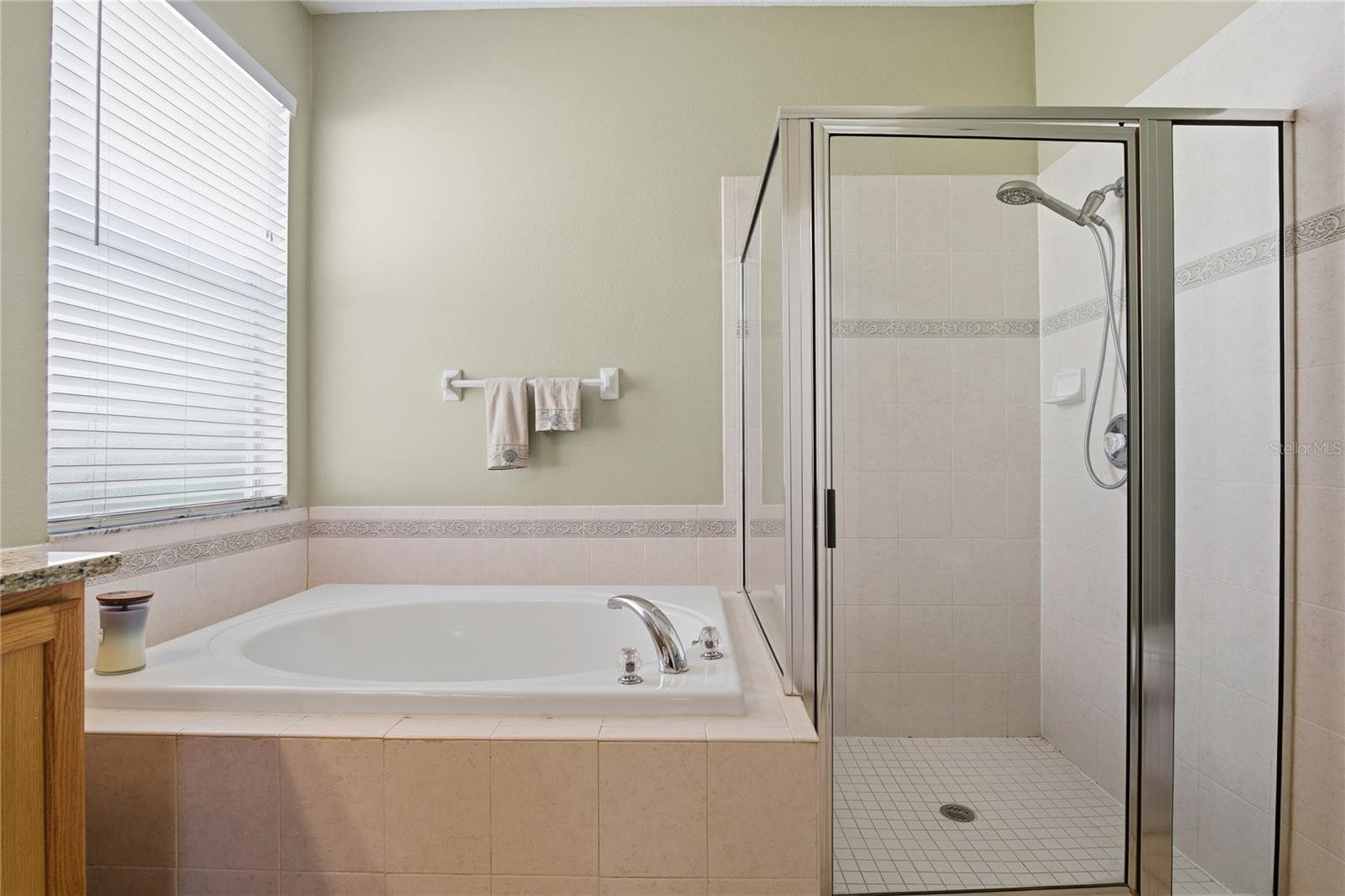 PALM COVE PH 02 - Residential