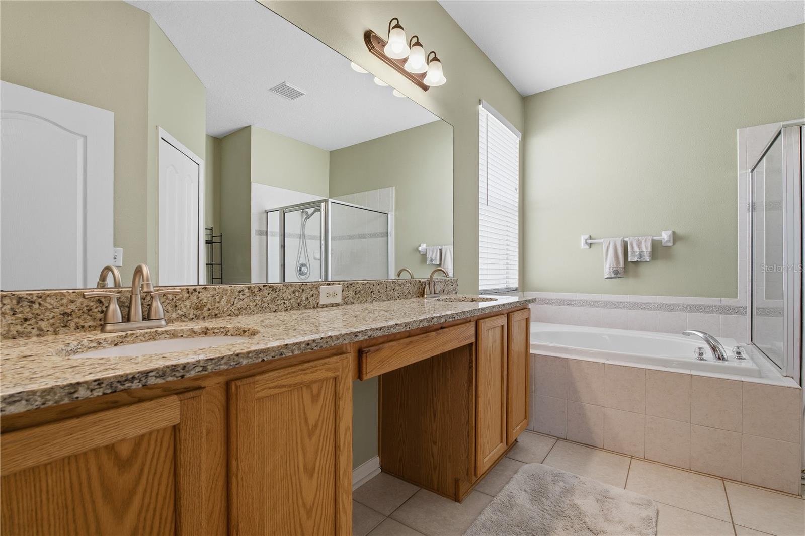 PALM COVE PH 02 - Residential