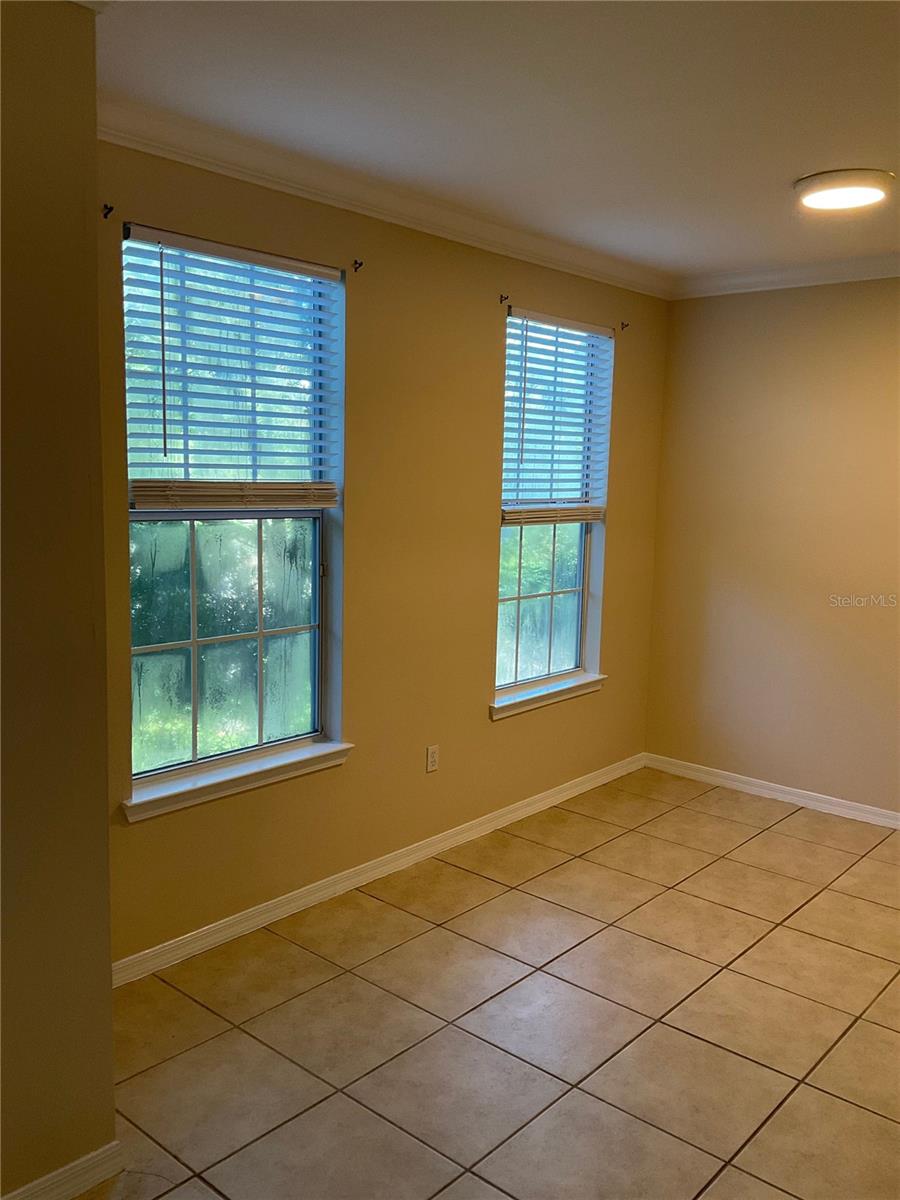 2275 NW 16TH TERR