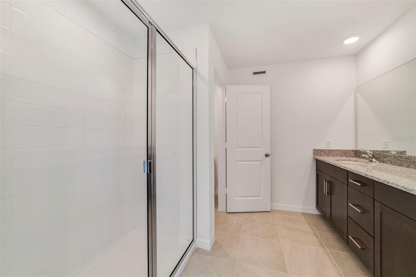 TOWNS AT GREENLEAF - Residential