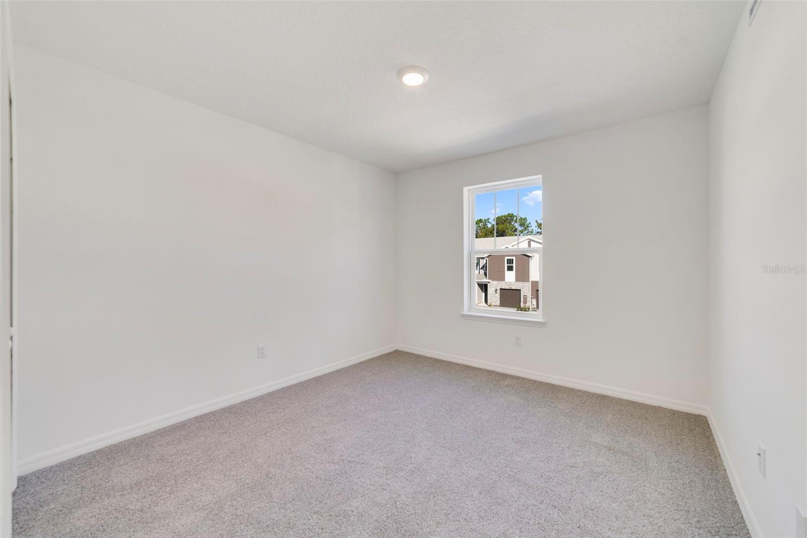 TOWNS AT GREENLEAF - Residential