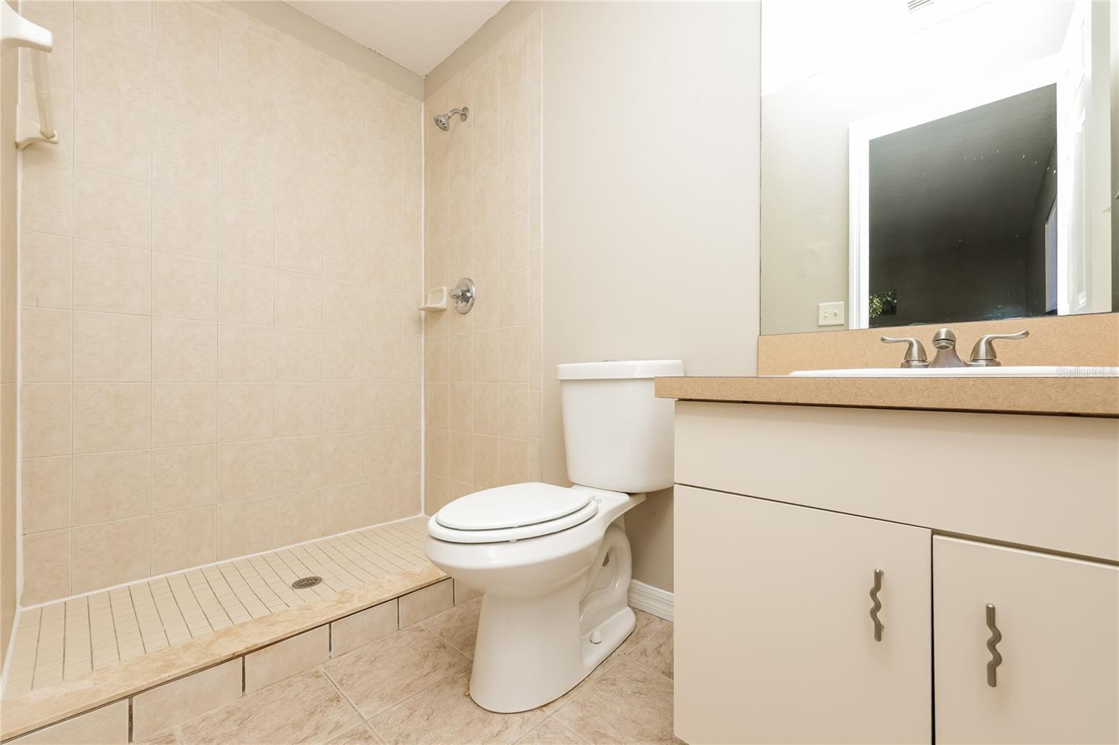 MOON LAKE ESTATES - Residential