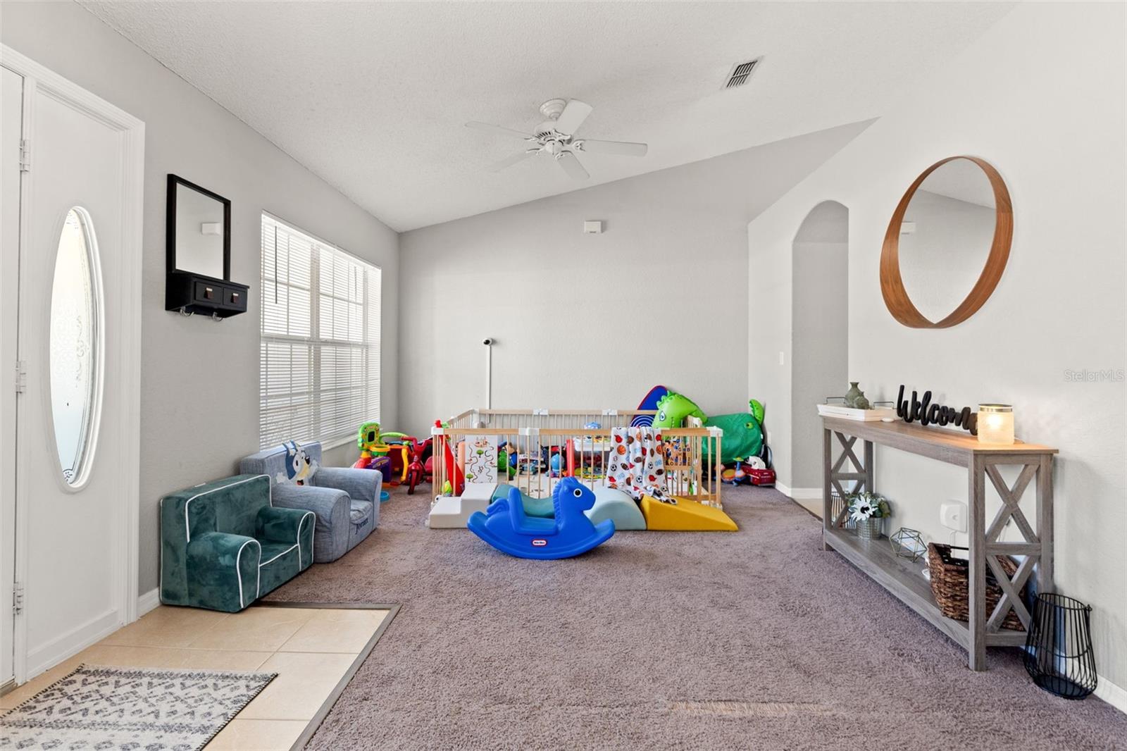 ROYAL HIGHLANDS - Residential