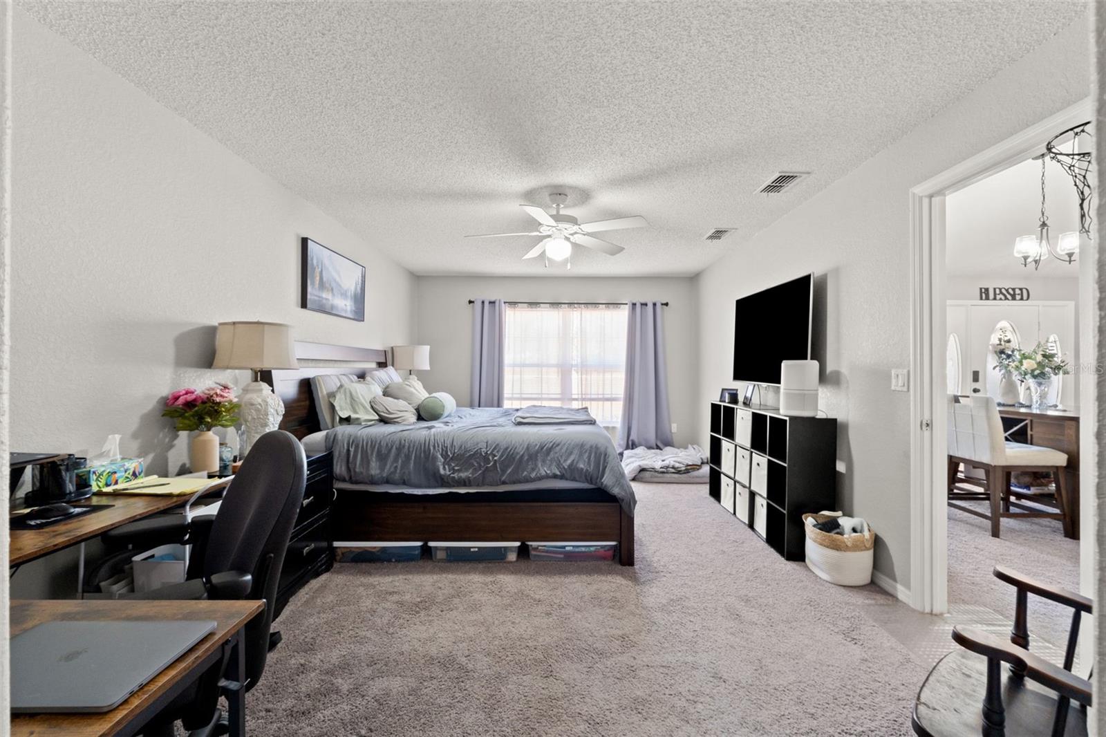 ROYAL HIGHLANDS - Residential