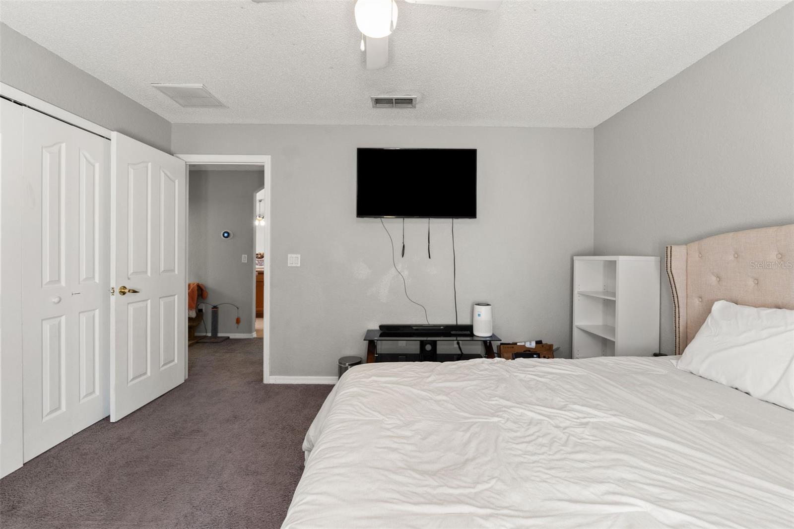 ROYAL HIGHLANDS - Residential