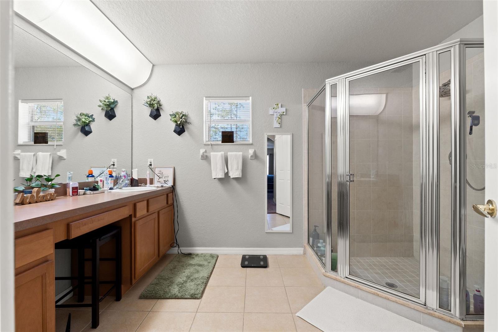 ROYAL HIGHLANDS - Residential