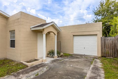 A home in TAMPA